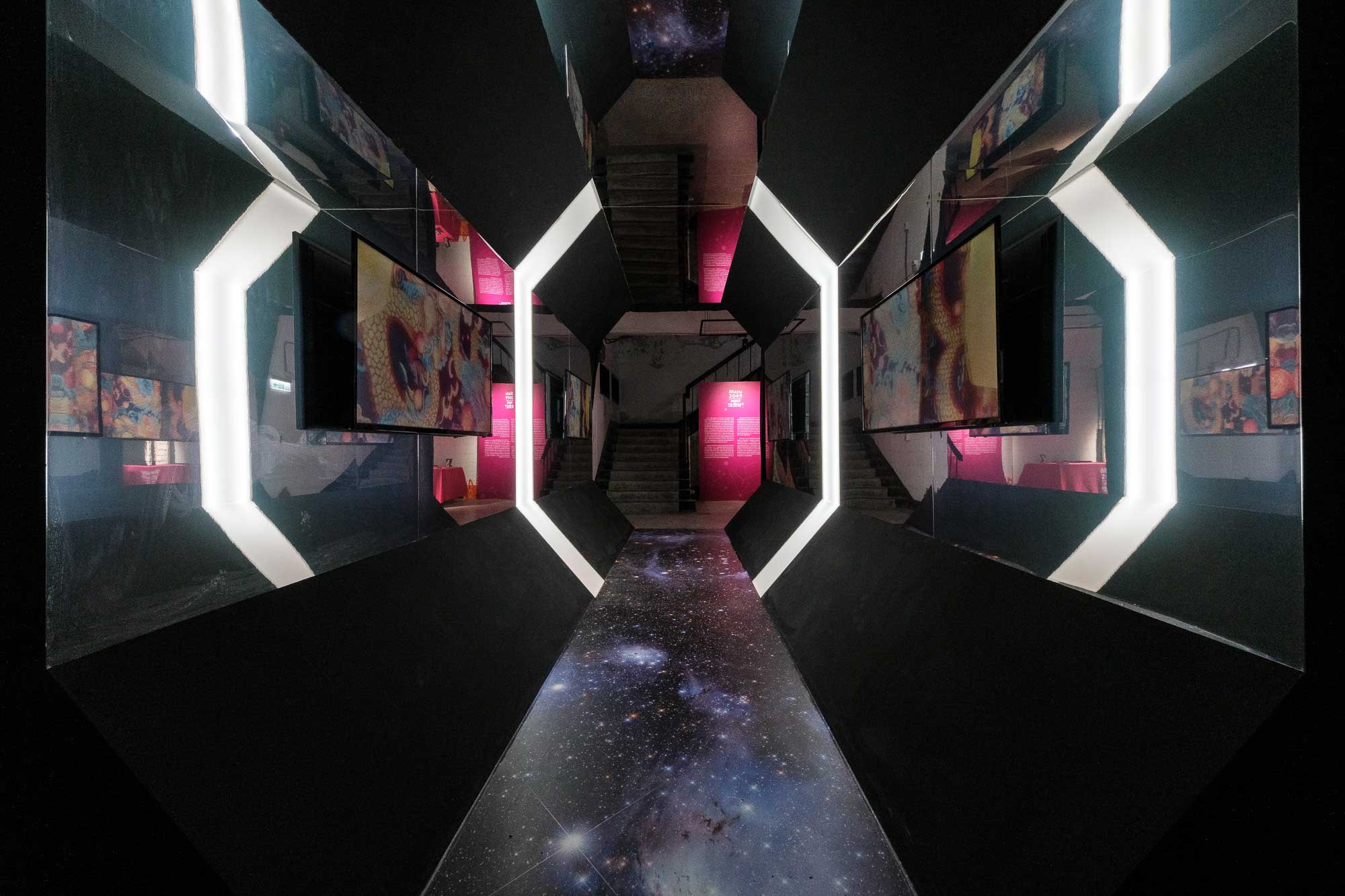 「2049媽祖遶月太空站」入口太空甬道2＿攝影師｜張國耀